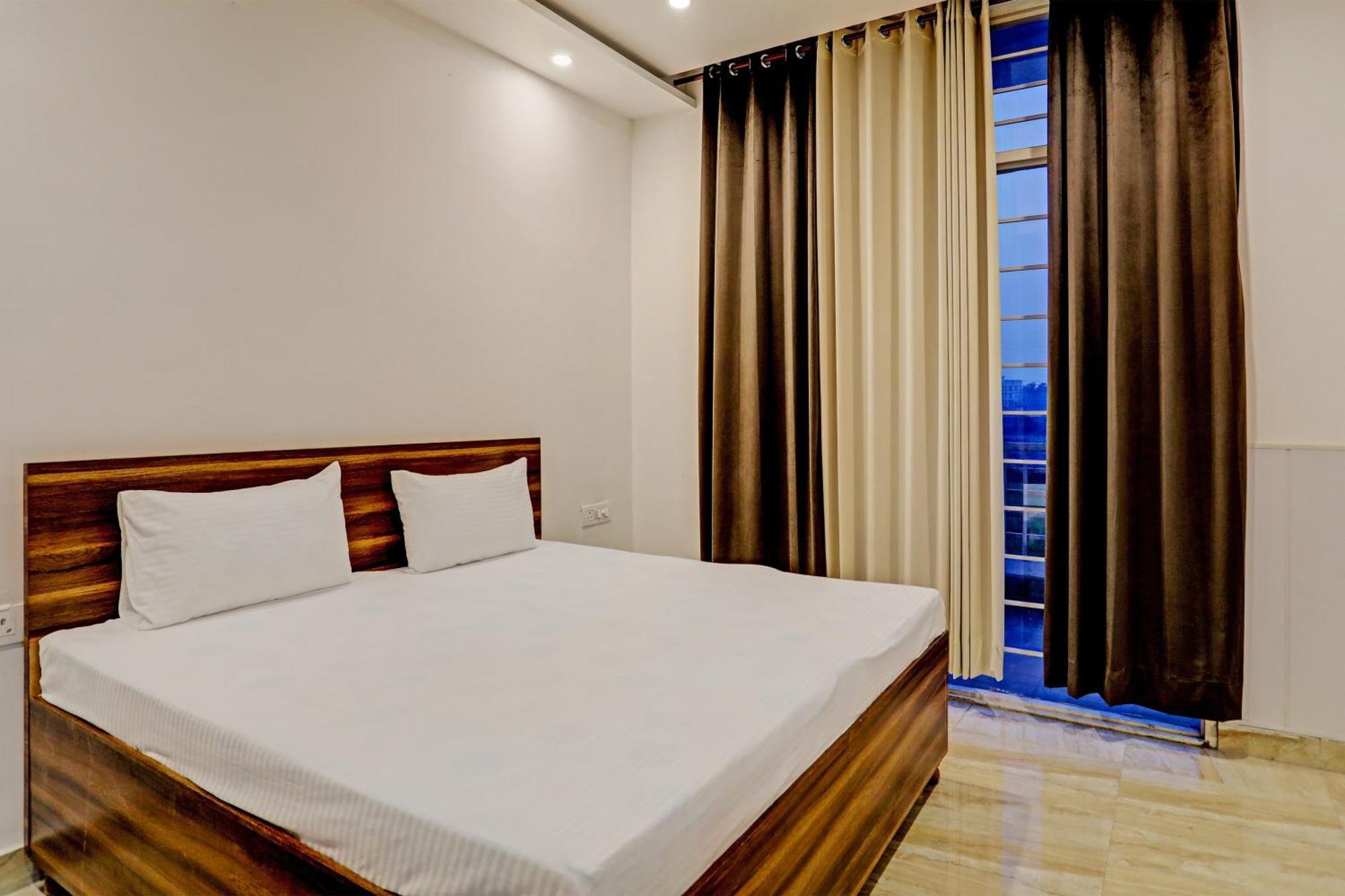 Oyo Home Green View Appartments Beās 外观 照片